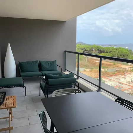 Duplex Horizon Vue アパート